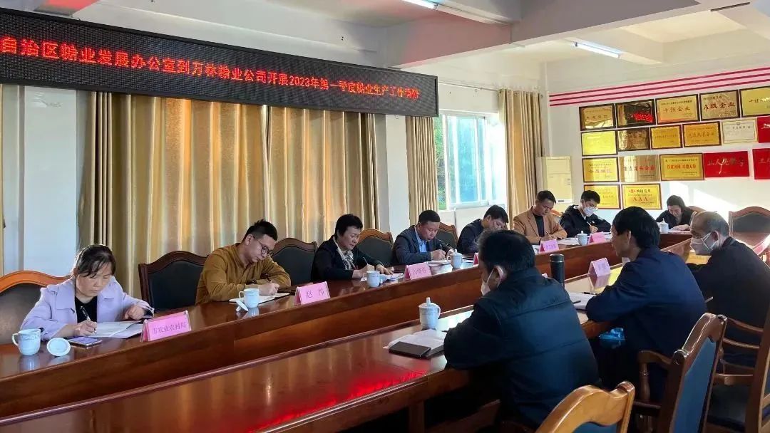 86fe3f9a7ffe0510af9925634ee08e03.jpg 86fe3f9a7ffe0510af9925634ee08e03.jpg