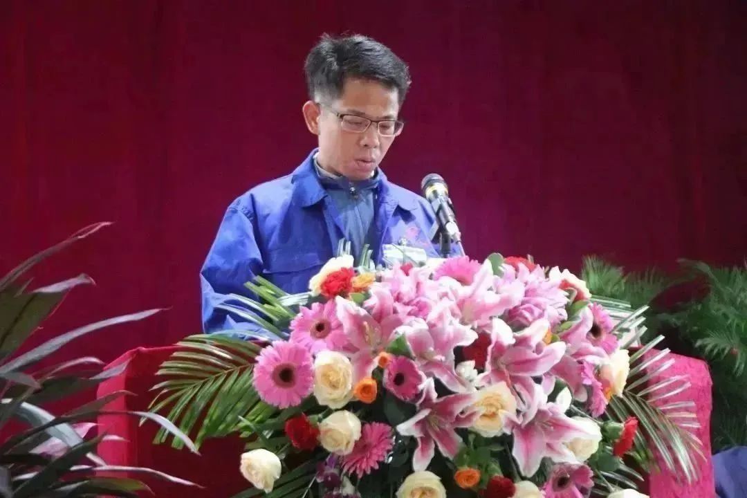 e3b7946ad3d3b10fa1e184ee5c028c67.jpg e3b7946ad3d3b10fa1e184ee5c028c67.jpg