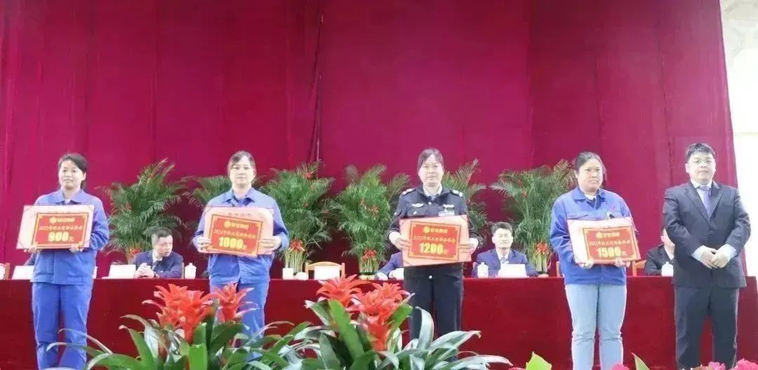 353ac4d2a58abde2d90b7f11c435be3c.jpg 353ac4d2a58abde2d90b7f11c435be3c.jpg